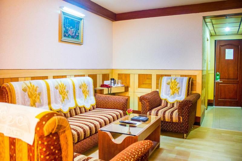 فندق Ponmariresidency أوتي المظهر الخارجي الصورة